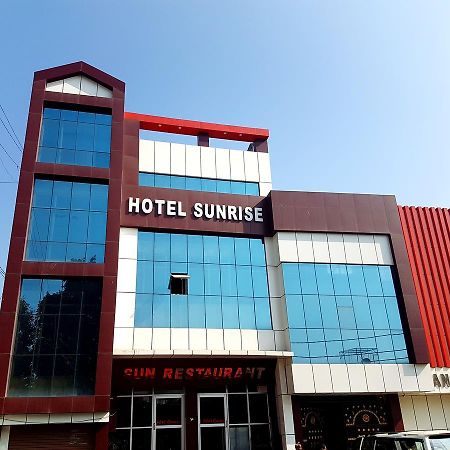 Hotel Sunrise Orai Екстер'єр фото
